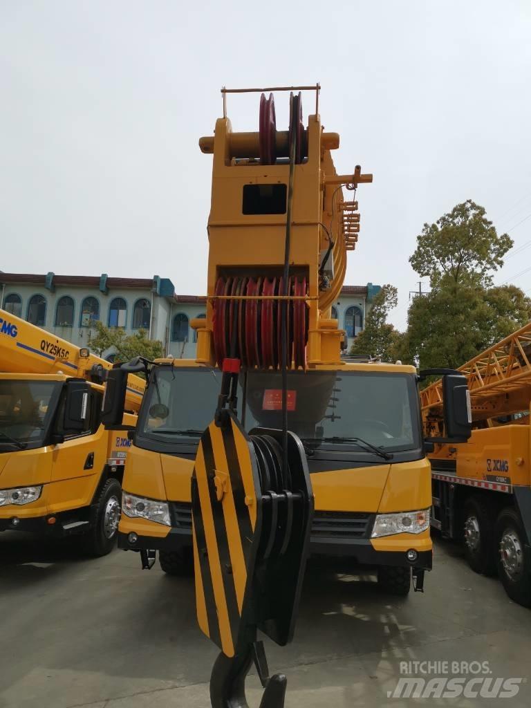 XCMG QY 130 K Mobile and all terrain cranes