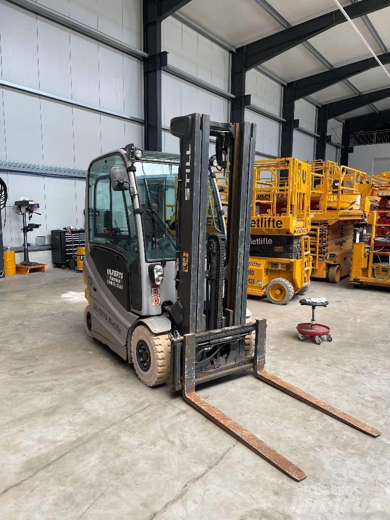 Still RX60-25 Electric Forklifts