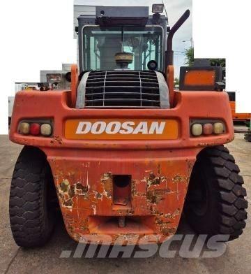 Doosan D 160 S-5 Diesel Forklifts