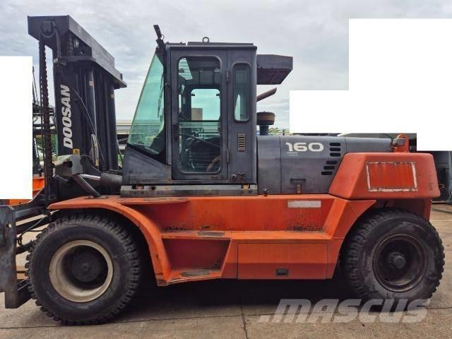 Doosan D 160 S-5 Diesel Forklifts