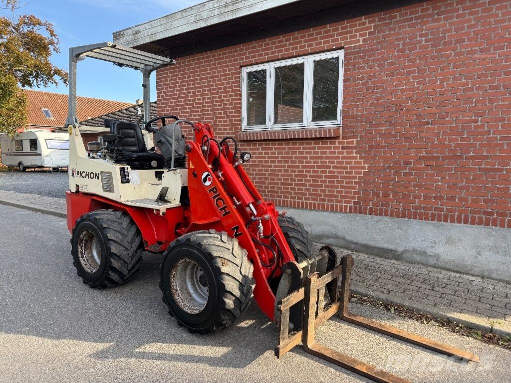 Pichon p330 Mini Loader