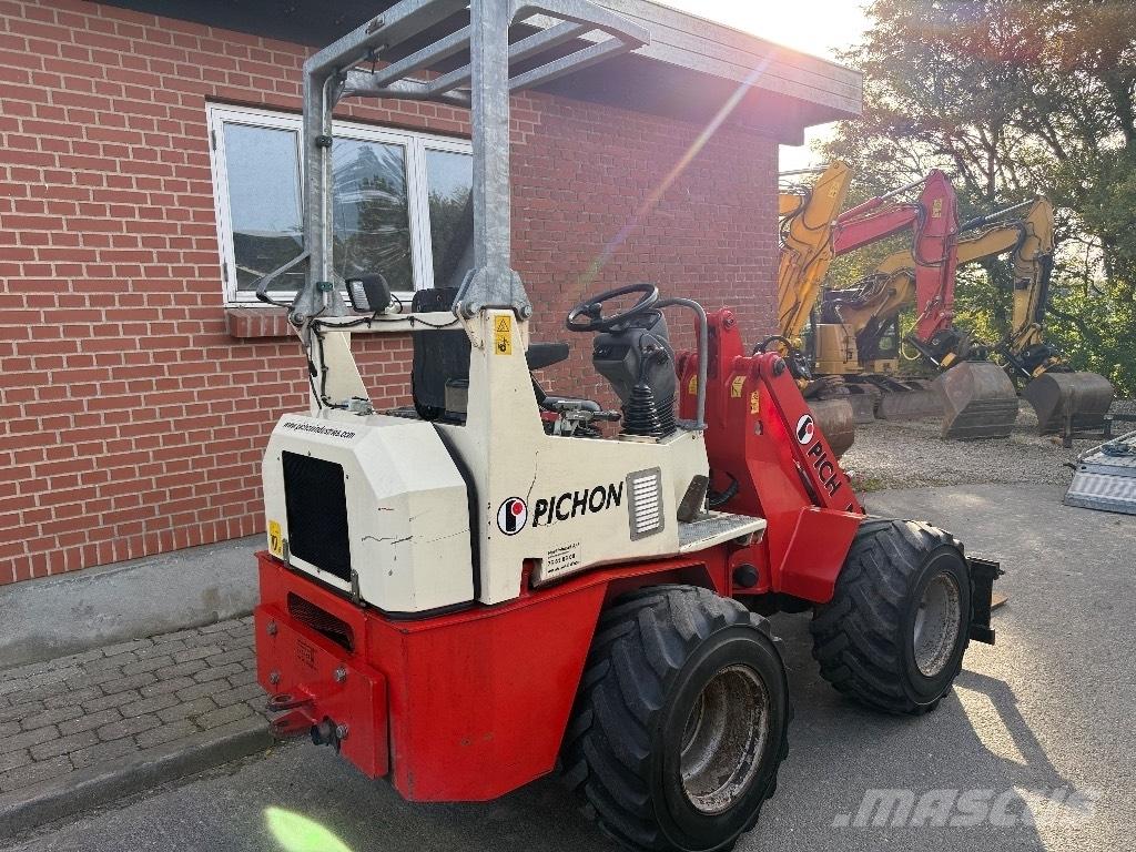 Pichon p330 Mini Loader