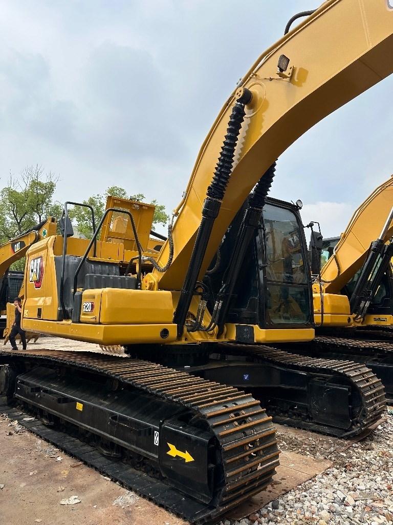 CAT CAT320 Mini excavators  7t - 12t