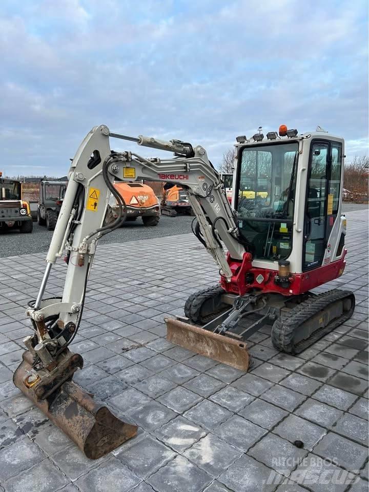 Takeuchi TB 225 Mini Excavators <7t (Mini Diggers)