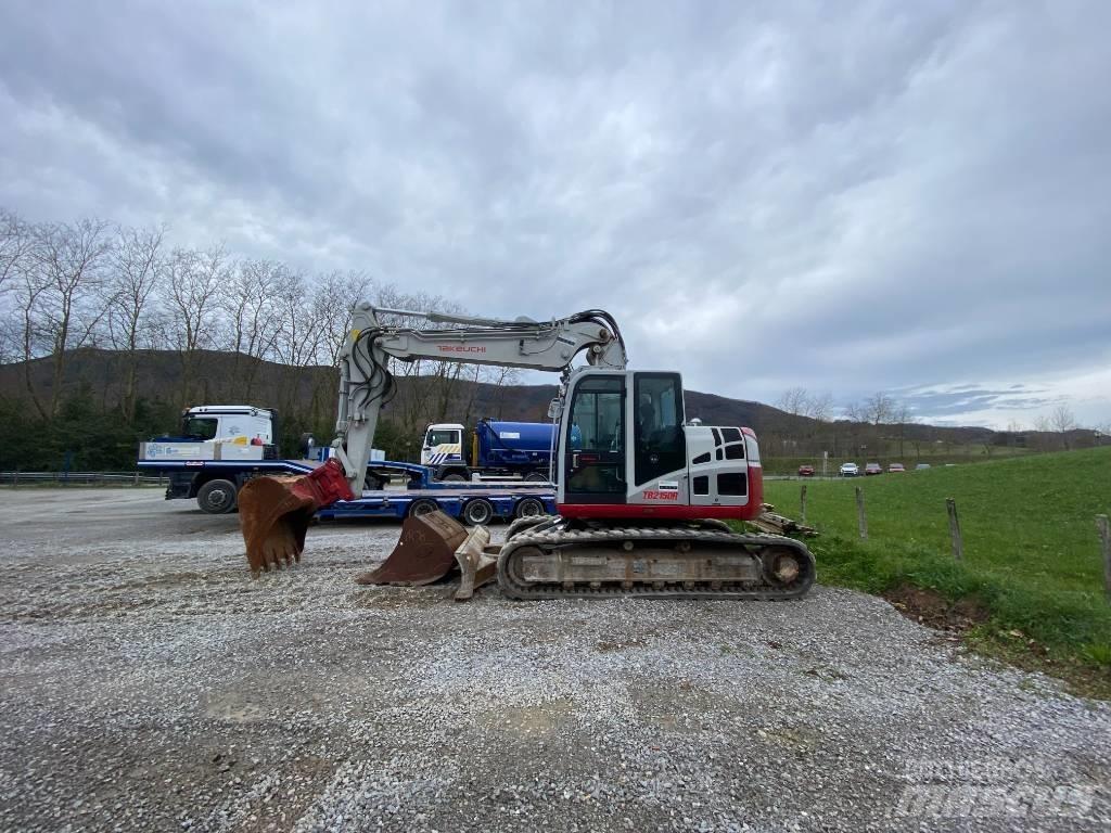 Takeuchi TB 2150 R Crawler excavators