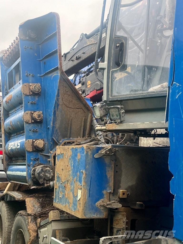Volvo FH 750 Slasher Saws