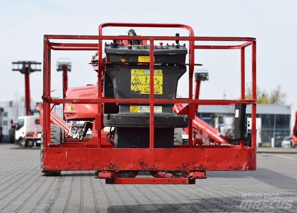 JLG E 600 JP Articulated boom lifts