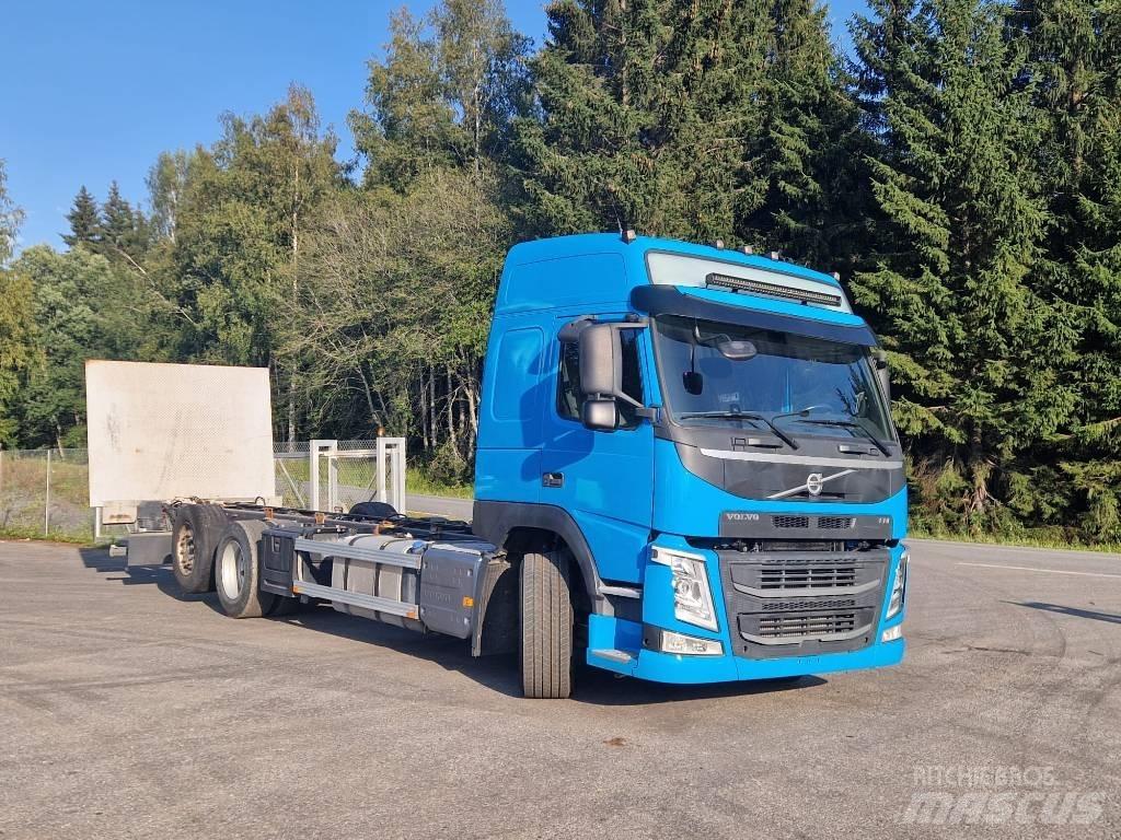 Volvo FM500 6X2*4 Cab & Chassis Trucks