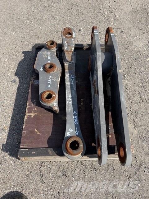 Volvo BUCKET LINK Buckets
