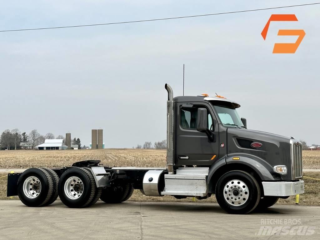 Peterbilt 567 Conventional Trucks / Tractor Trucks