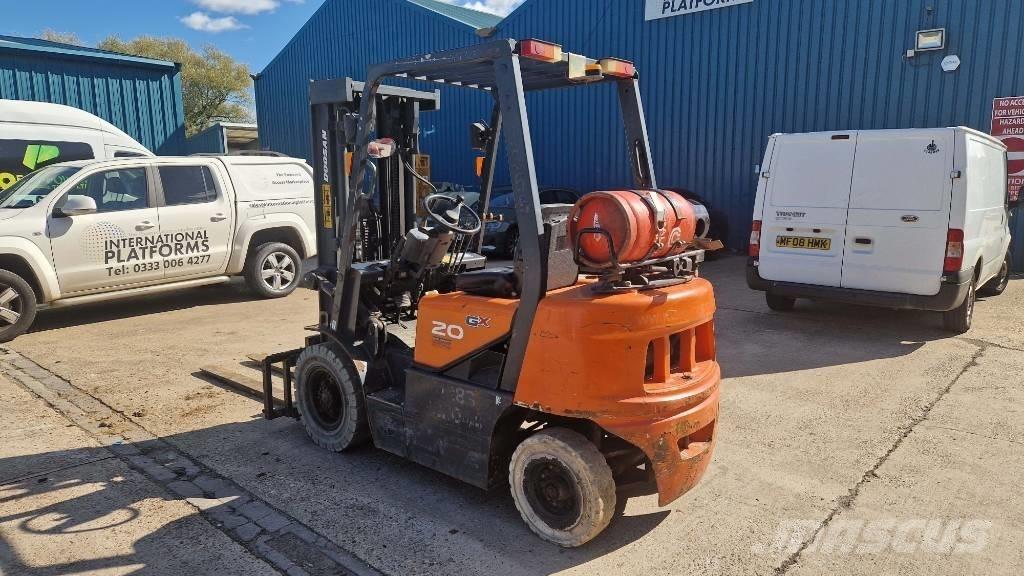 Doosan G 20 G LPG trucks