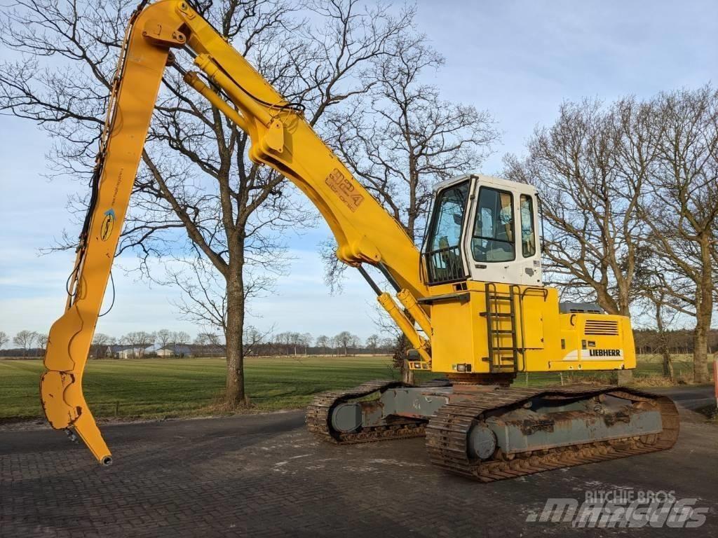 Liebherr 924 EW Waste / Industry Handlers