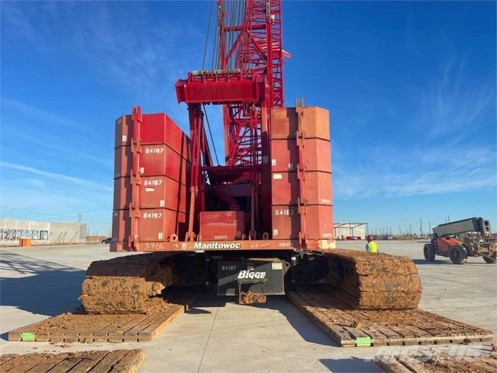 Manitowoc 14000 Crawler Cranes