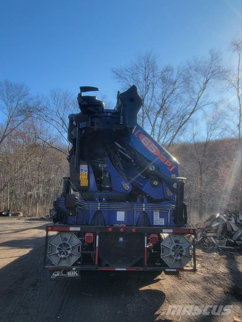 BIK TC-106 Boom / Crane / Bucket Trucks