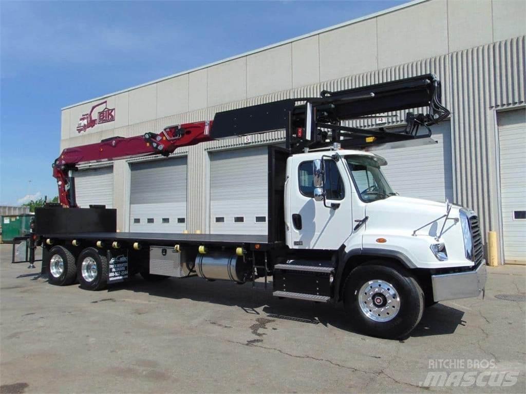 PM PL 74 Boom / Crane / Bucket Trucks