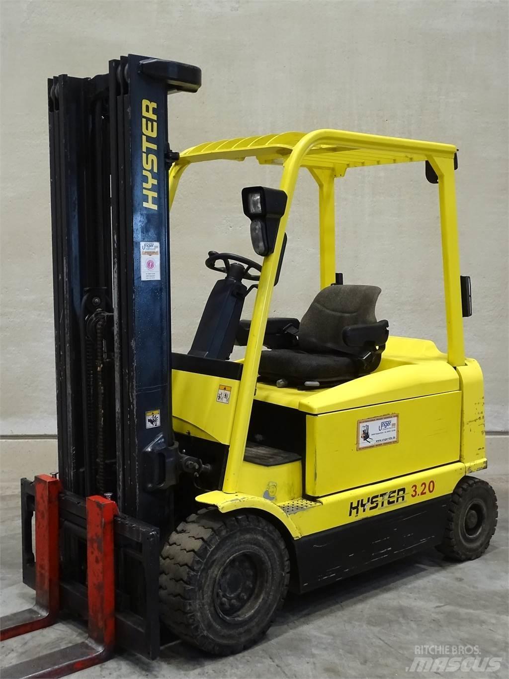 Hyster J3.20XM Electric Forklifts