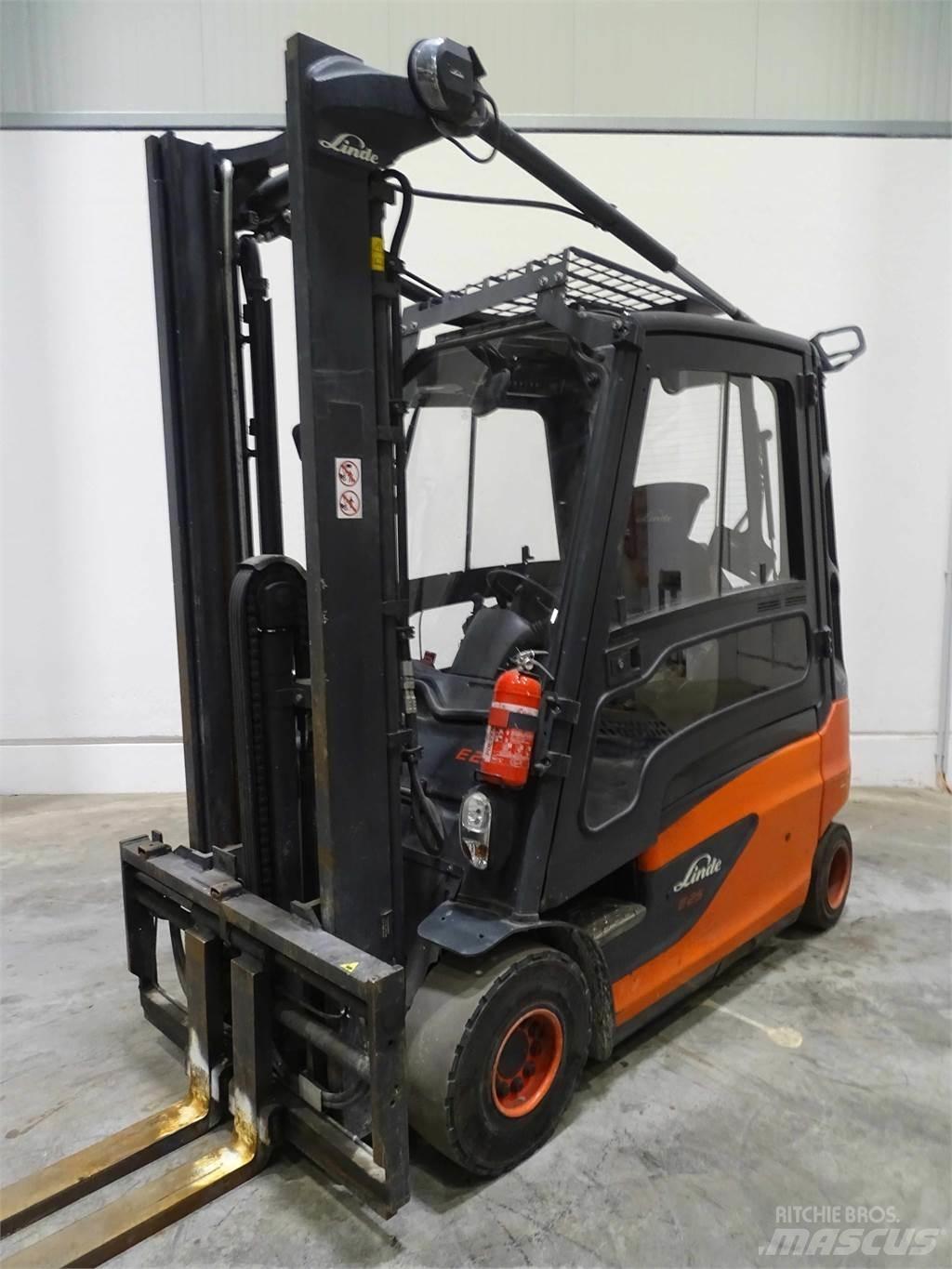 Linde E25L-01 Electric Forklifts