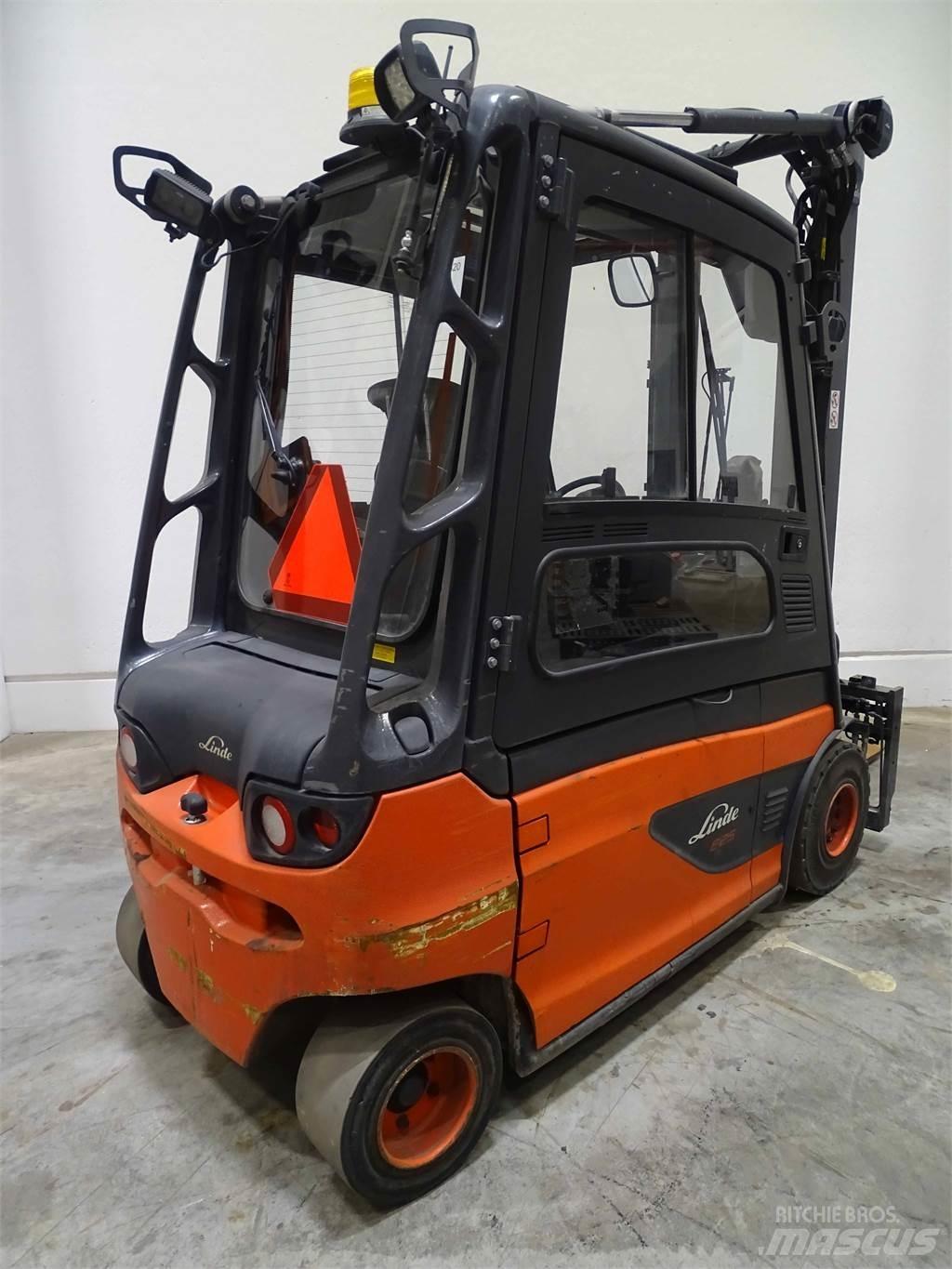 Linde E25L-01 Electric Forklifts