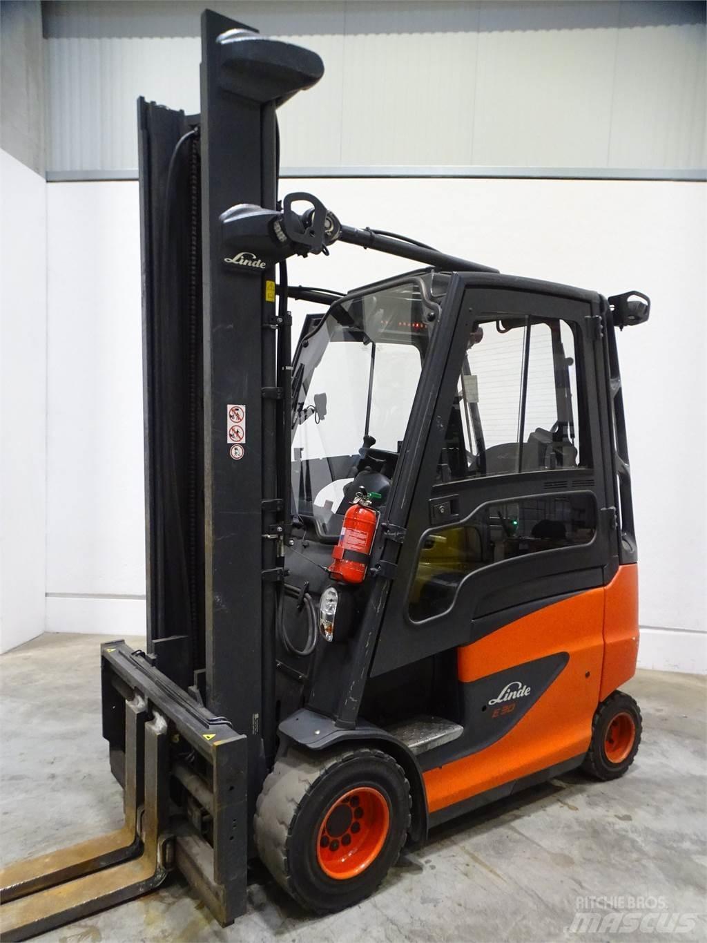Linde E30H-01/600 Electric Forklifts