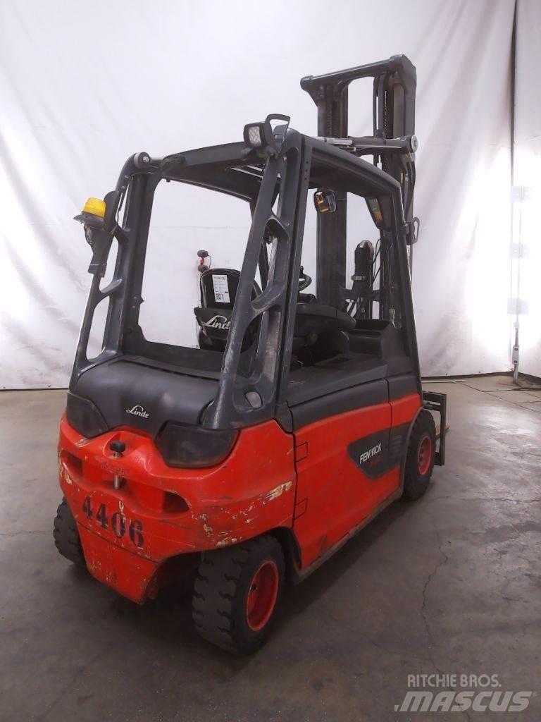 Linde E30L-01 Electric Forklifts