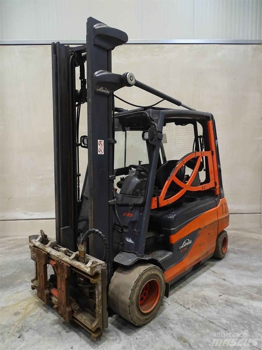Linde E35L-01 Electric Forklifts