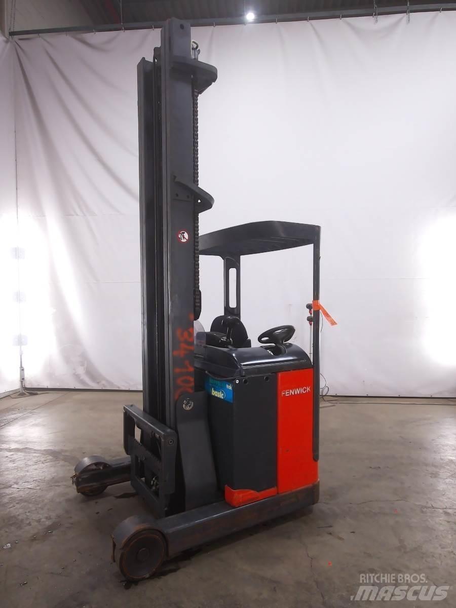 Linde R14 Reach trucks
