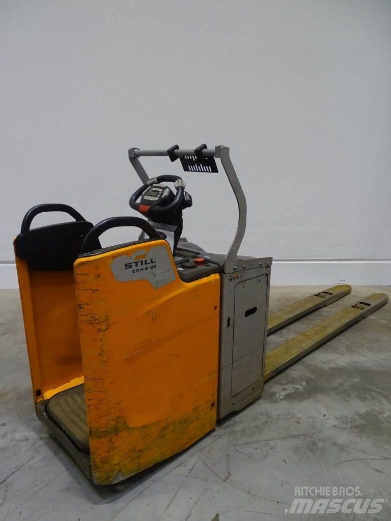 Still EXH-S25 Low lifter