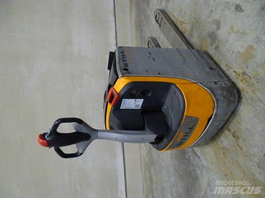 Still EXU22 Low lifter