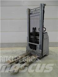 Still EXV20I Pedestrian stacker