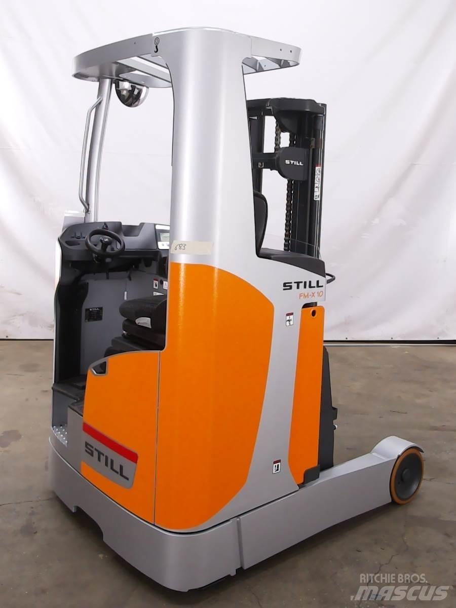 Still FM-X10 Reach trucks