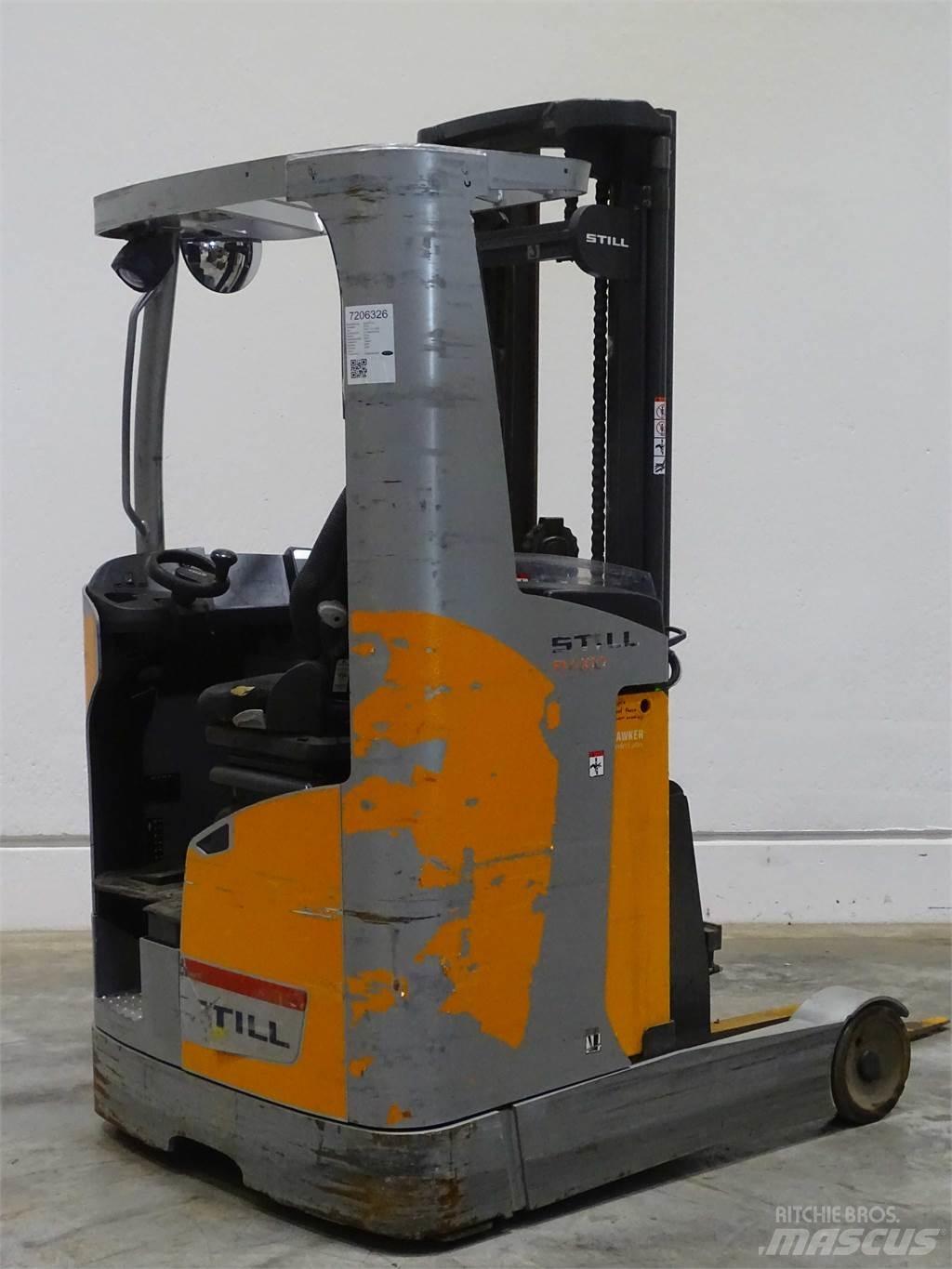 Still FM-X10 Reach trucks
