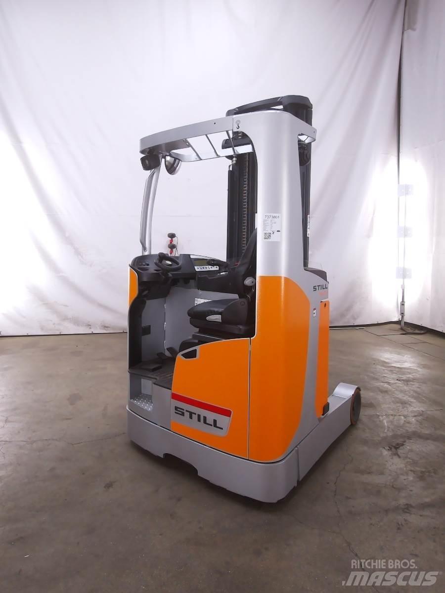 Still FM-X10 Reach trucks