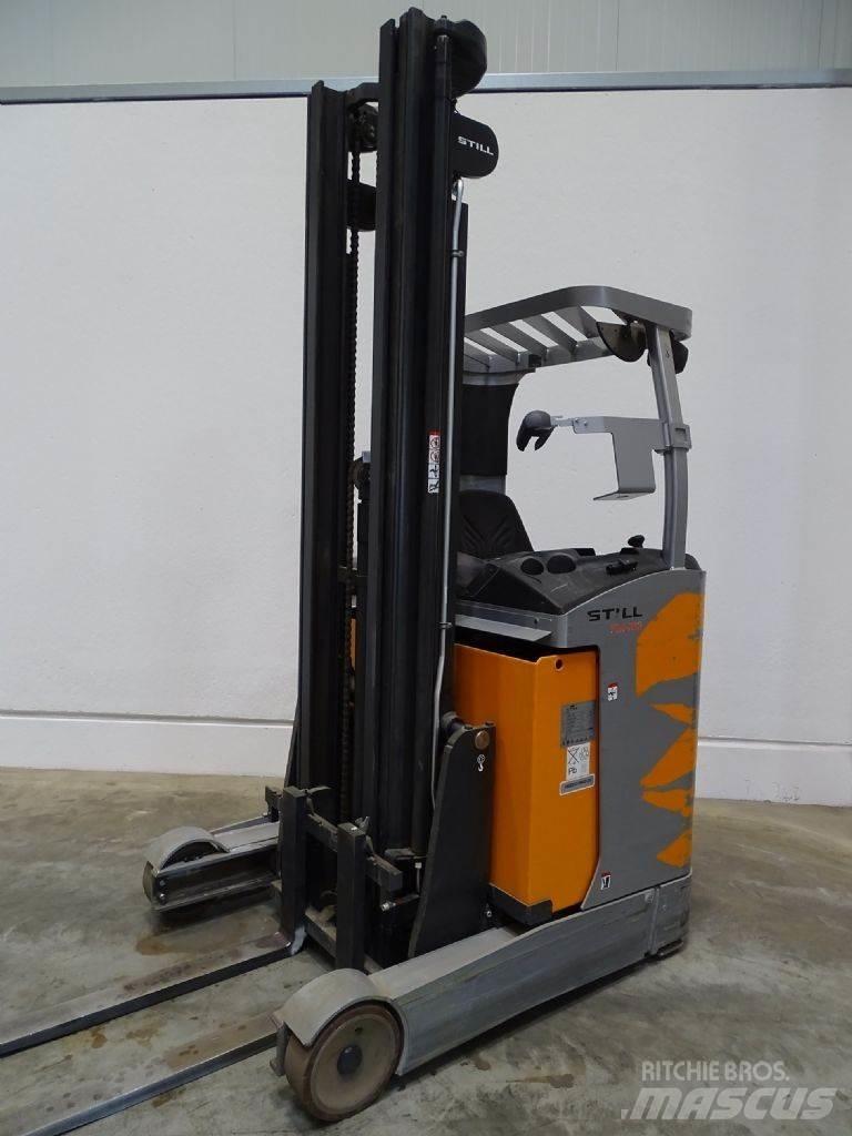 Still FM-X12 Reach trucks