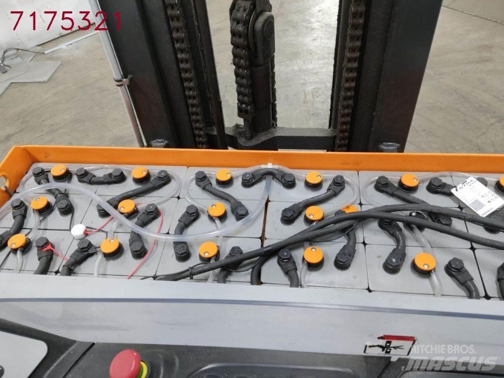 Still FM-X14 Reach trucks