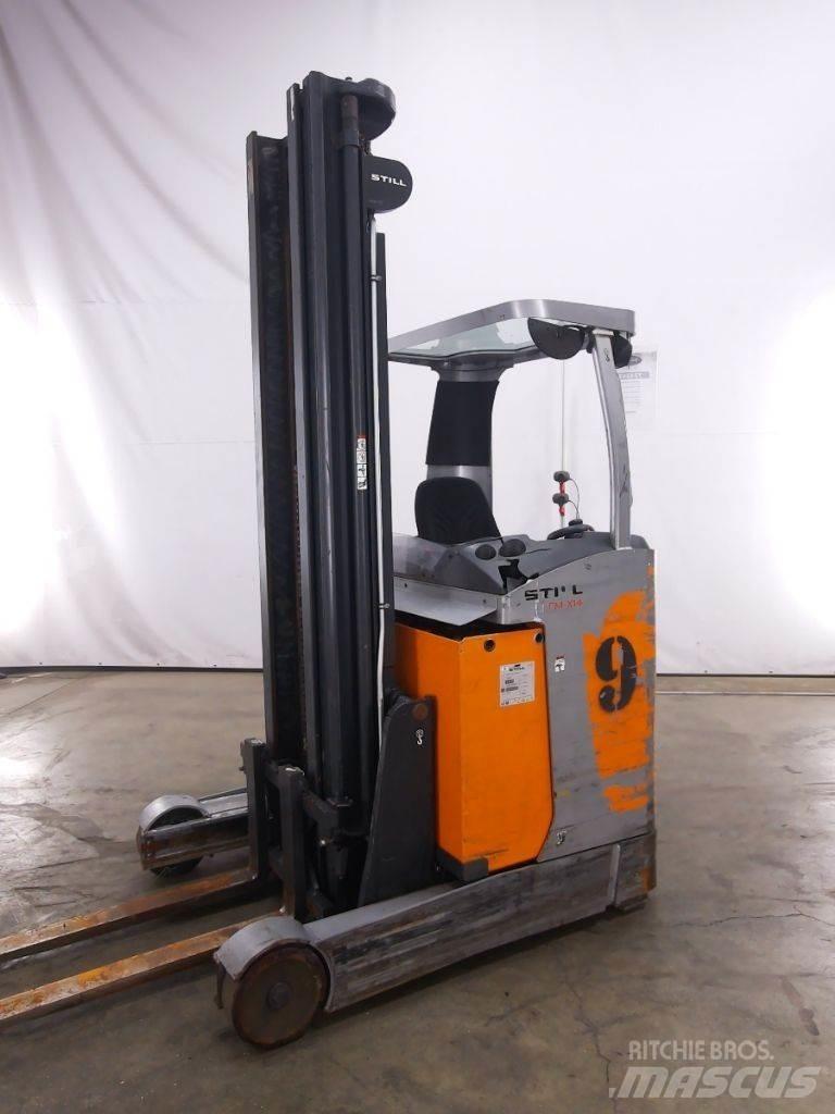 Still FM-X14 Reach trucks