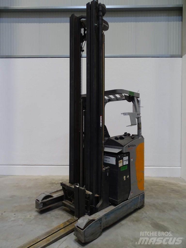 Still FM-X14 Reach trucks