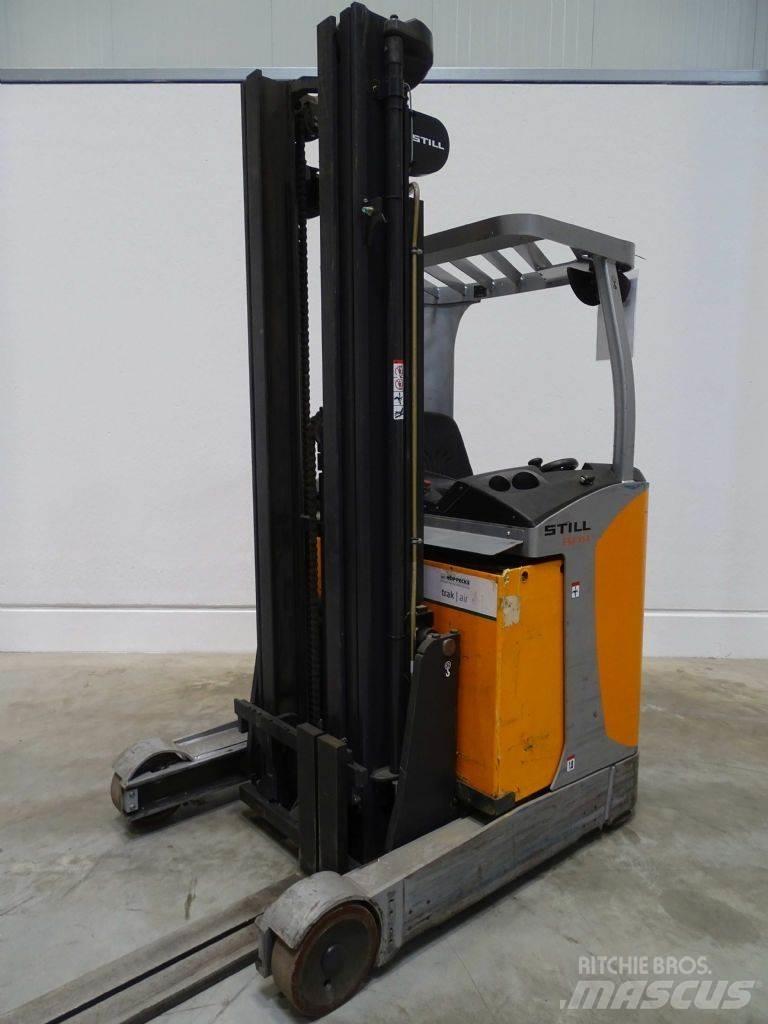 Still FM-X14 Reach trucks