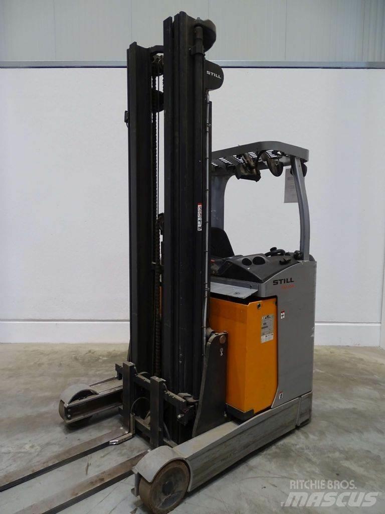 Still FM-X14 Reach trucks
