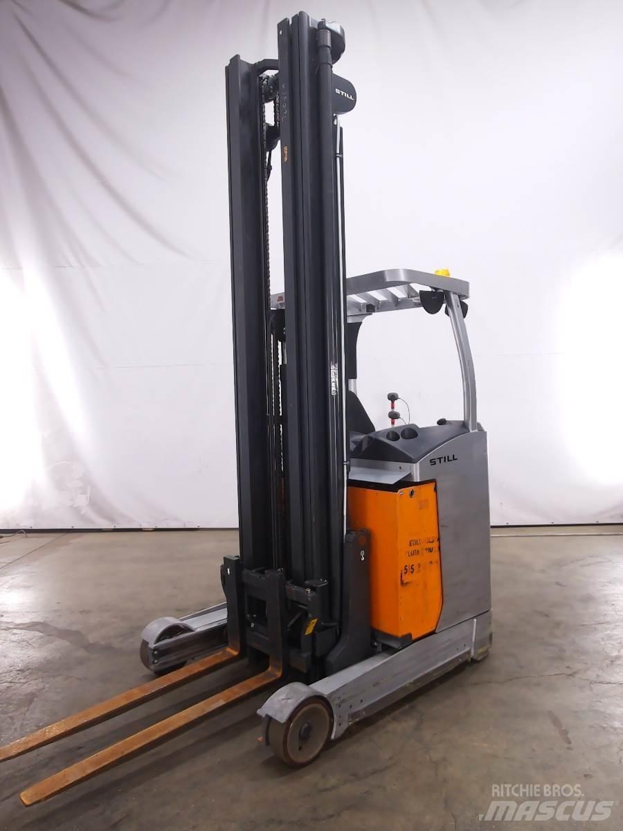 Still FM-X14 Reach trucks