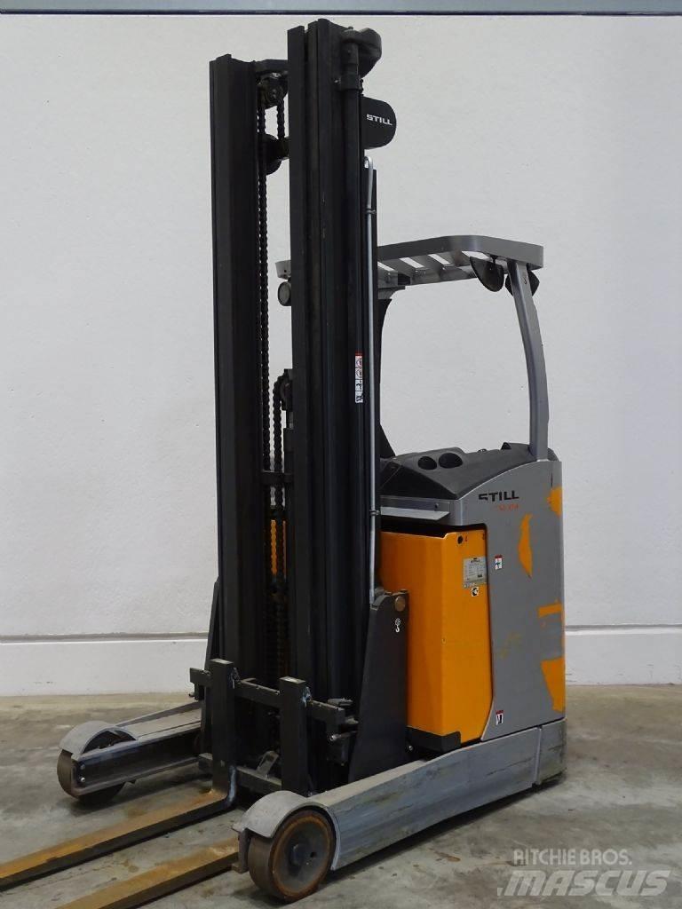 Still FM-X14 Reach trucks