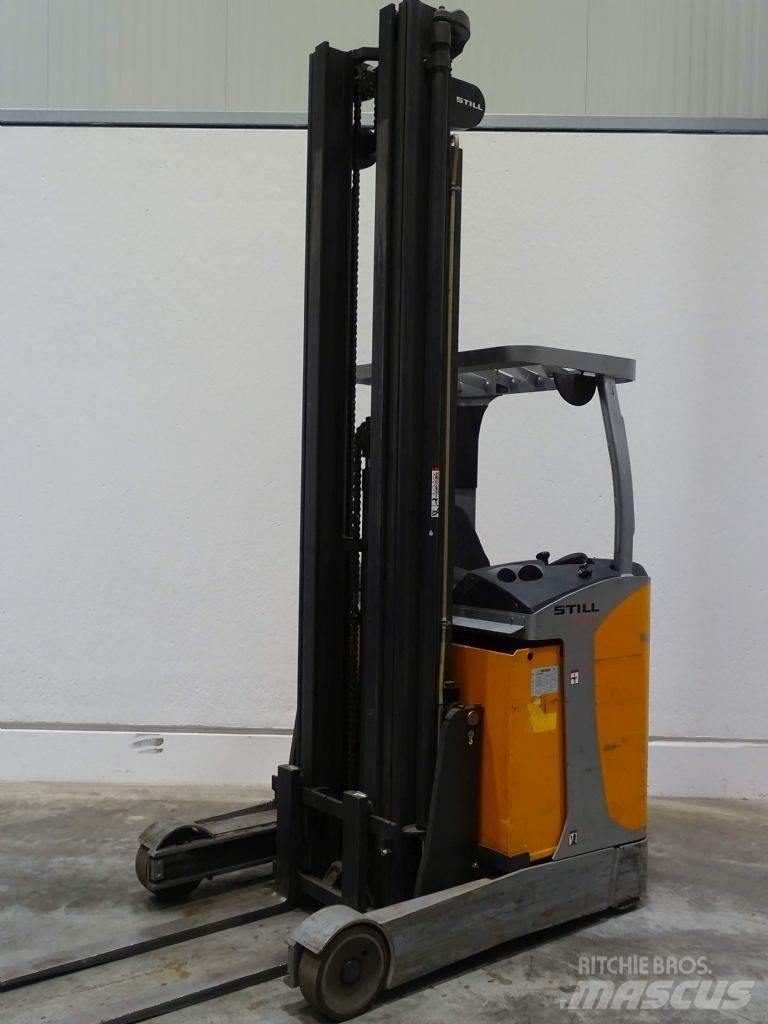 Still FM-X14 Reach trucks