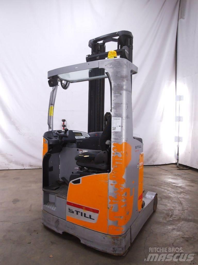 Still FM-X14 Reach trucks