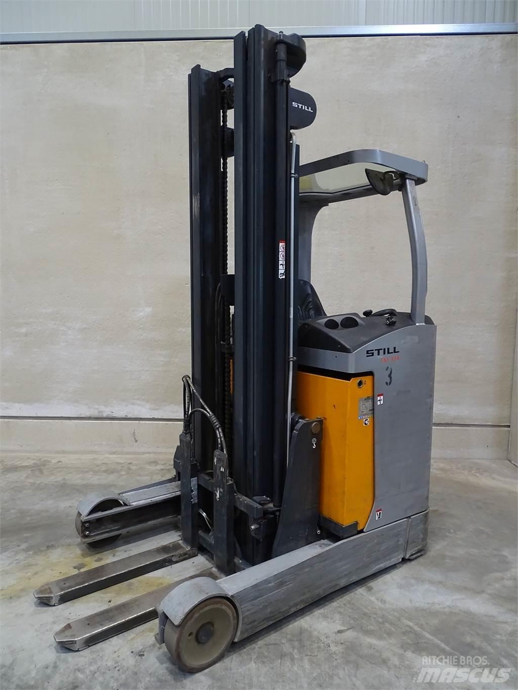 Still FM-X14 Reach trucks