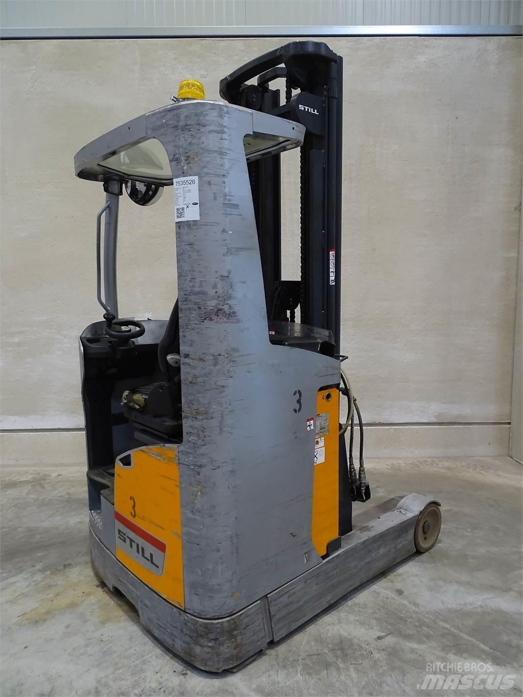 Still FM-X14 Reach trucks