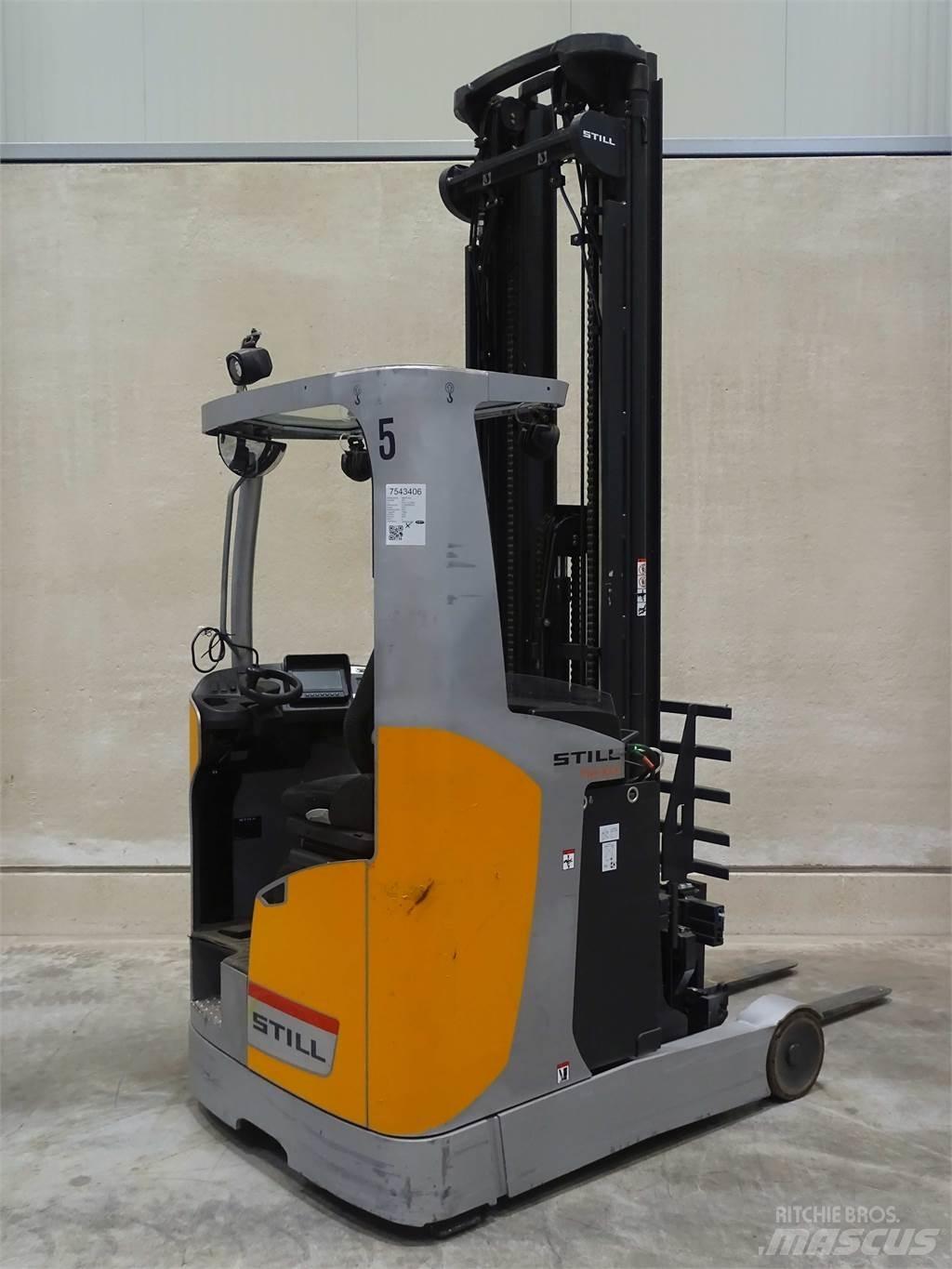 Still FM-X14 Reach trucks