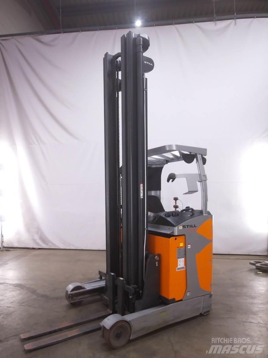 Still FM-X14 Reach trucks