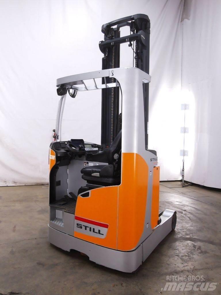 Still FM-X17 Reach trucks