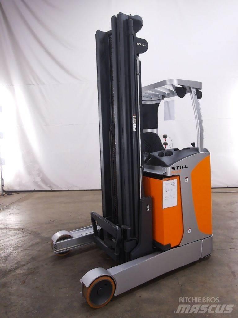 Still FM-X17 Reach trucks