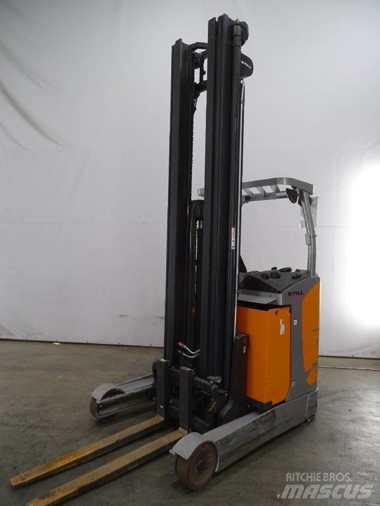 Still FM-X17 Reach trucks