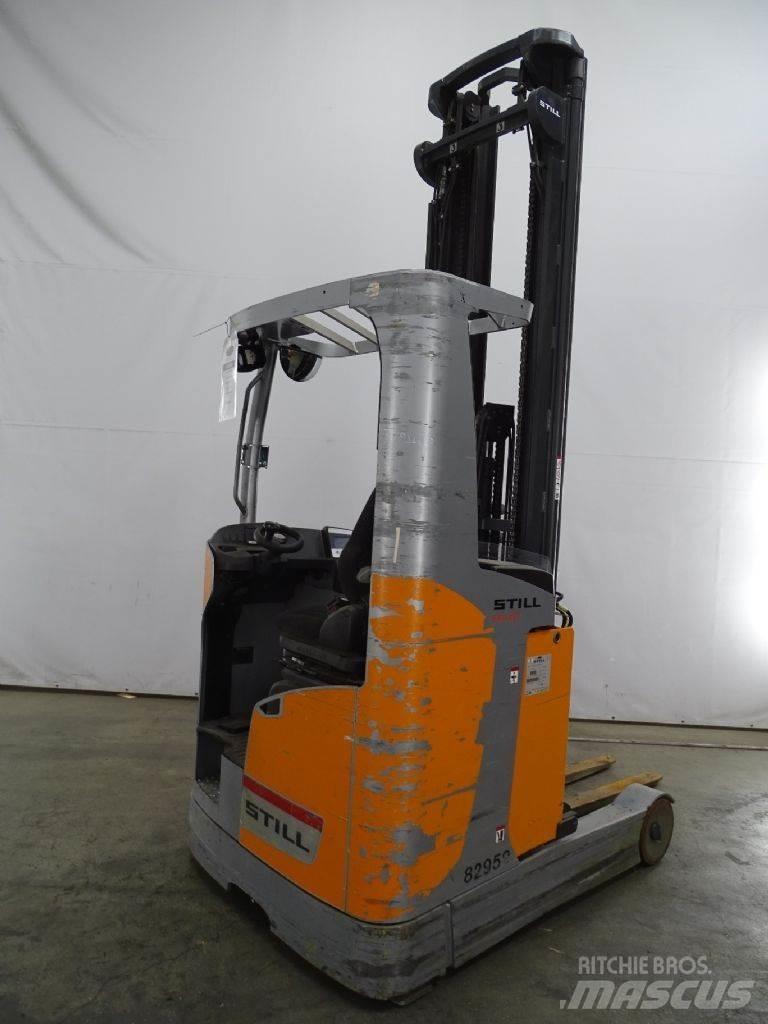 Still FM-X17 Reach trucks